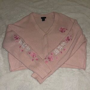Elegant Pink Floral Cardigan